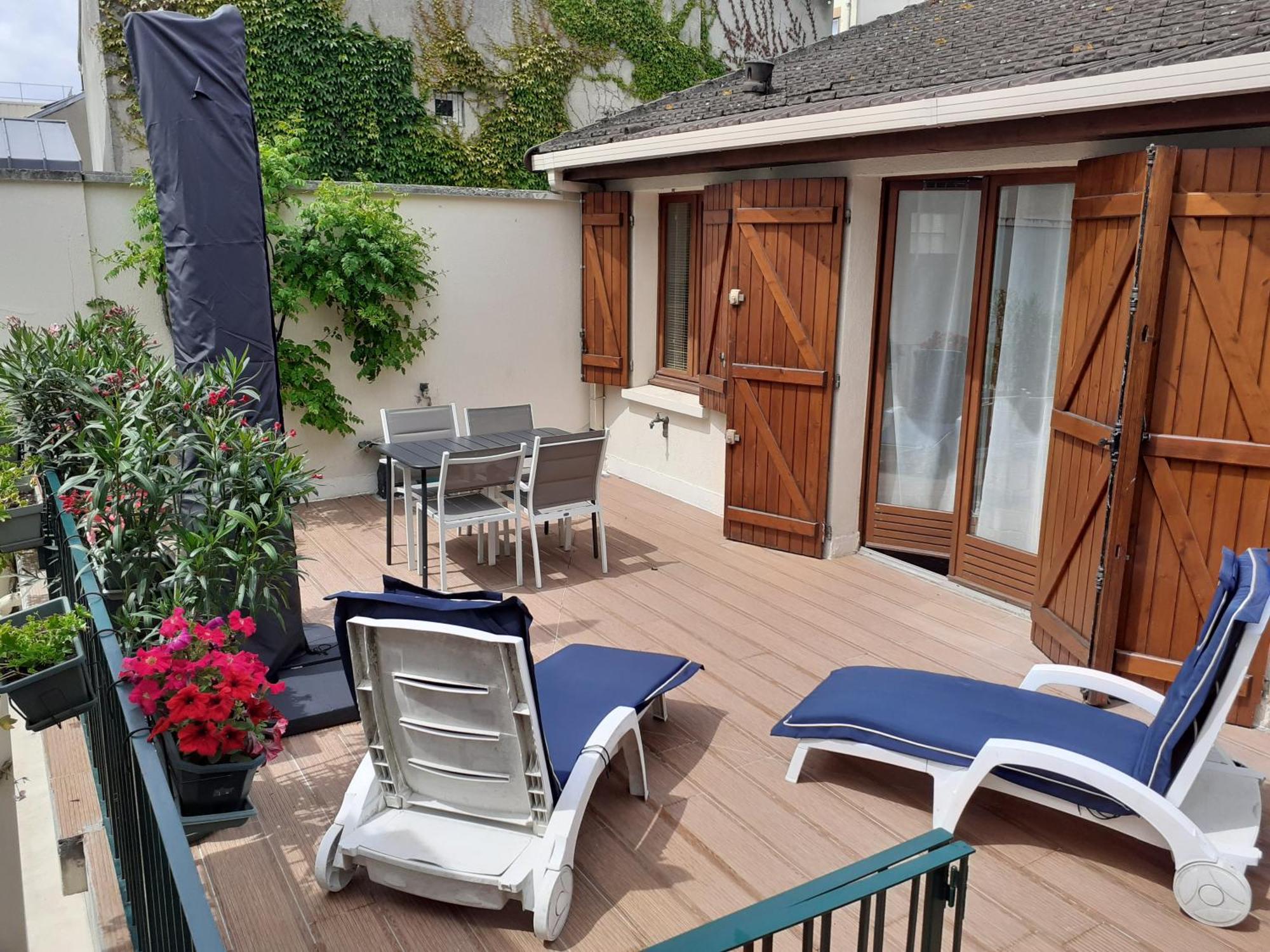 Maison Individuelle Avec Terrasse Nogent Sur Marne Exterior foto